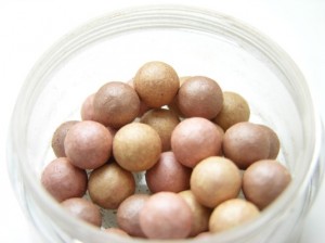 bronzing-pearls-1-1527203 (Custom)